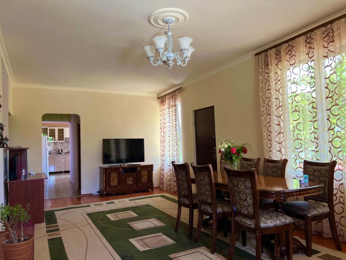 Igor Bed And Breakfast Halidzor Bagian luar foto