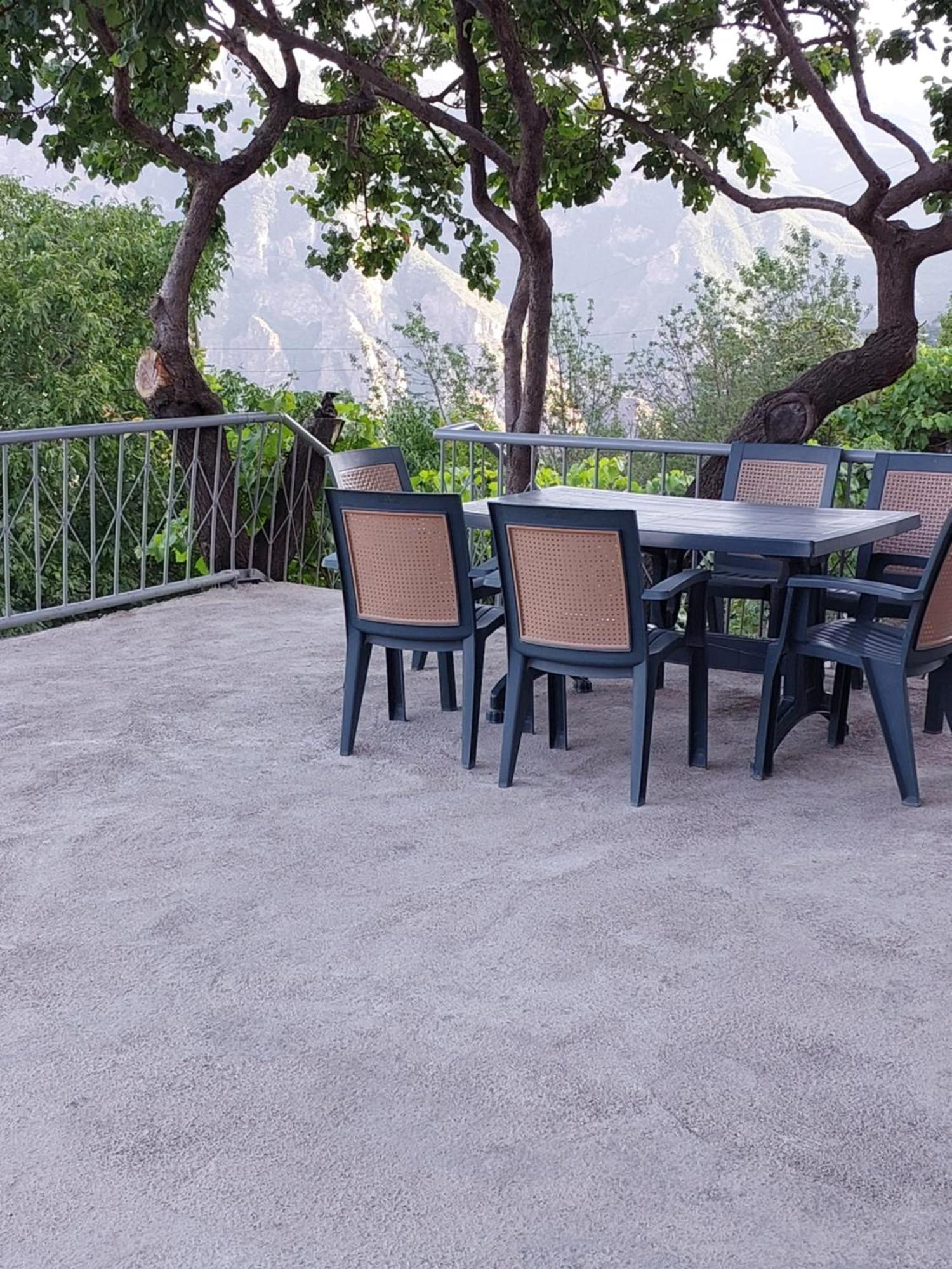 Igor Bed And Breakfast Halidzor Bagian luar foto