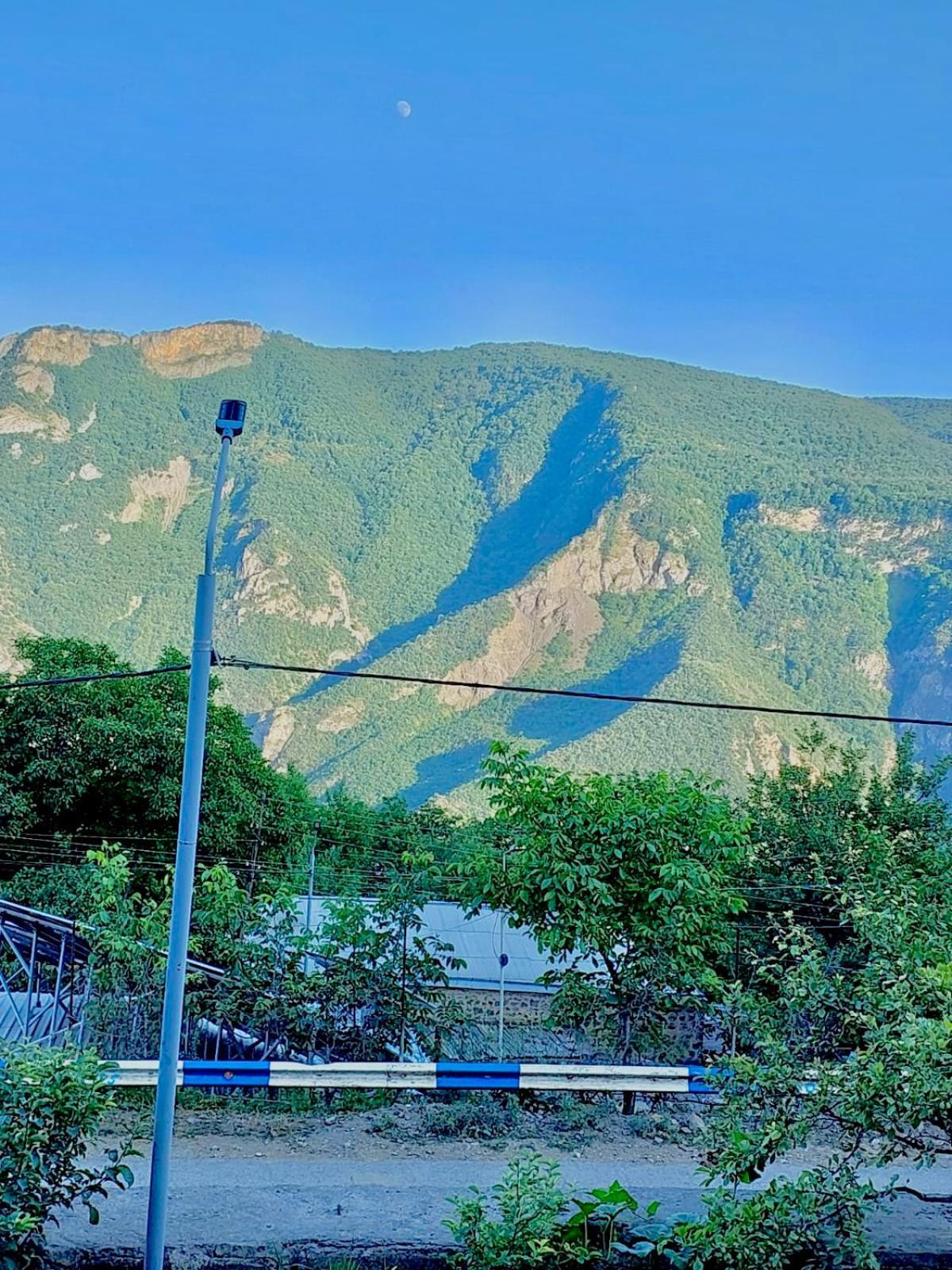Igor Bed And Breakfast Halidzor Bagian luar foto